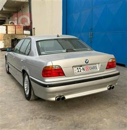 بي ام دبليو الفئة 7